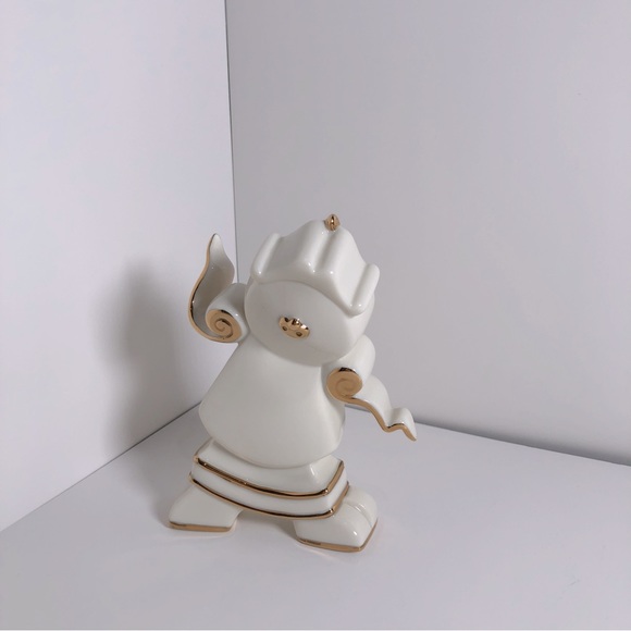 Cogsworth Porcelain Figurine, Beauty and the Beast collection, Lenox for Disney - Picture 4 of 10